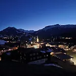 Gaestehaus Alpina *