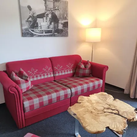 Gaestehaus Alpina * Riezlern