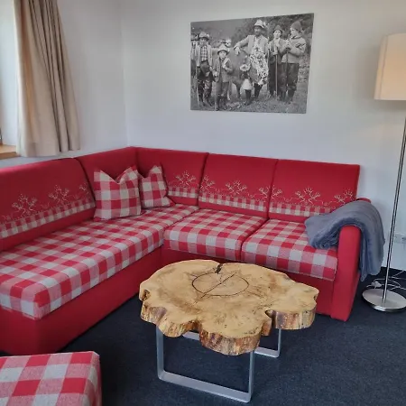 Gaestehaus Alpina Riezlern