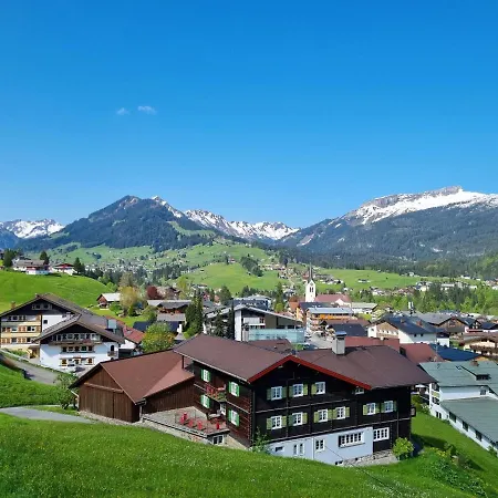 Apartmán Gaestehaus Alpina *